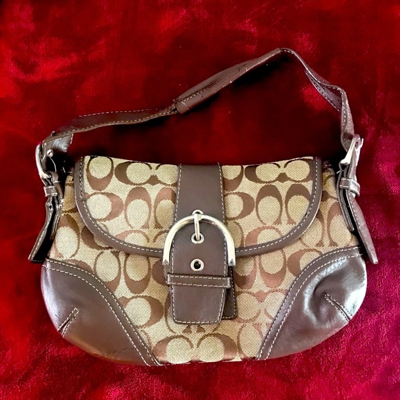 Coach Handbags - Coach purse